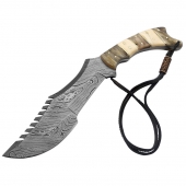 Demascus Knife